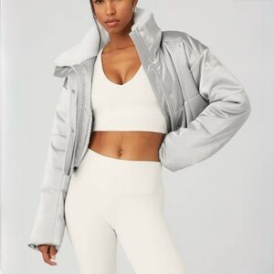 ALO Yoga Silver Crop Puffer Jacket